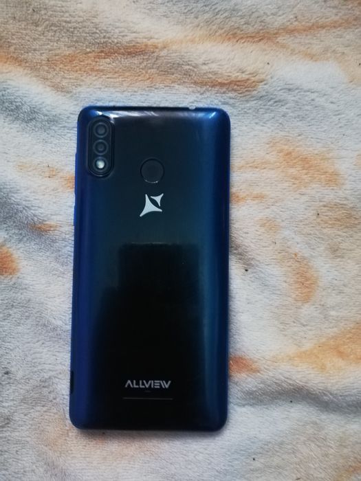 Allviev vând telefon