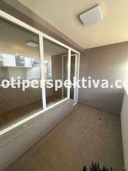 Продава се Тристаен апартамент в Пловдив, Христо Смирненски - 136 кв.м за 1434 €/кв.м - Снимка #9