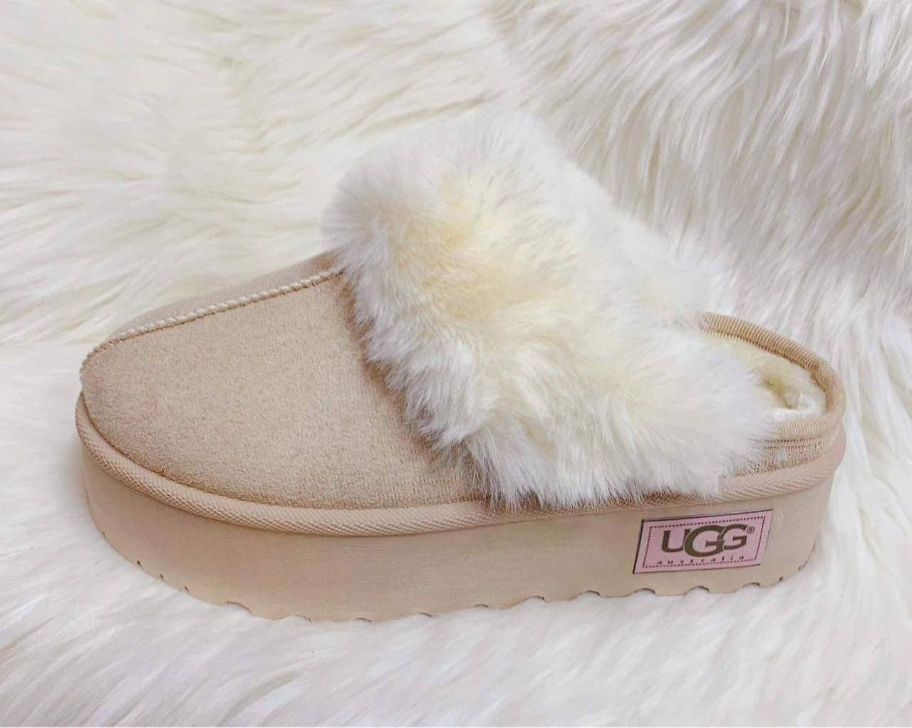 UGG URIIII, calitate premium