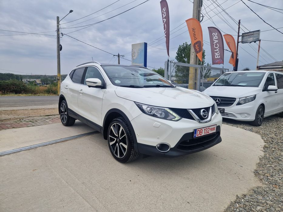 Nissan Qashqai Tekna 2017 221000 km
