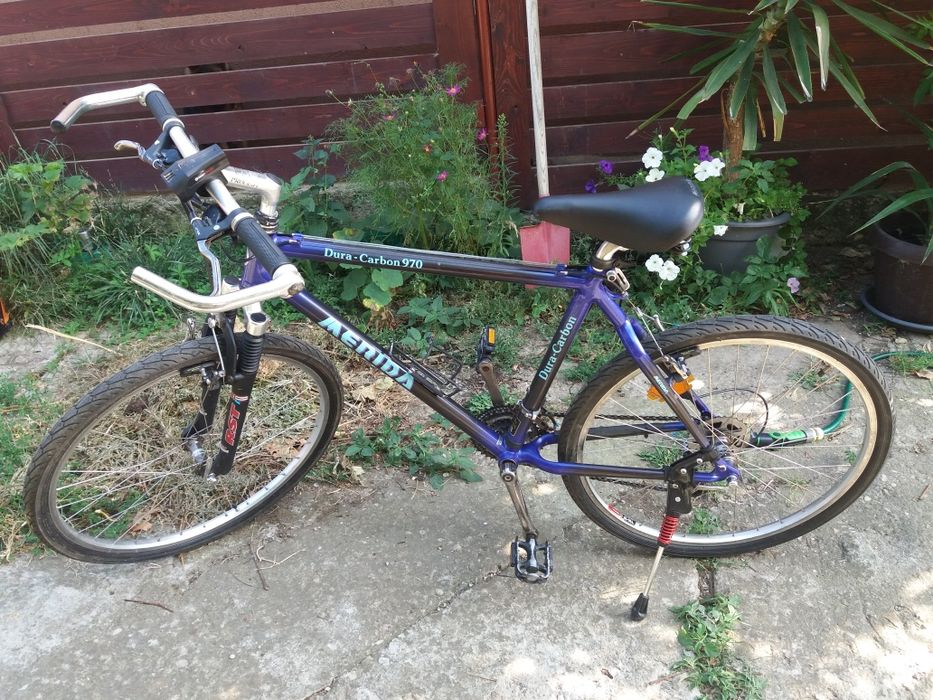 Bicicletă MTB Merida 100% carbon 26' + schimbător