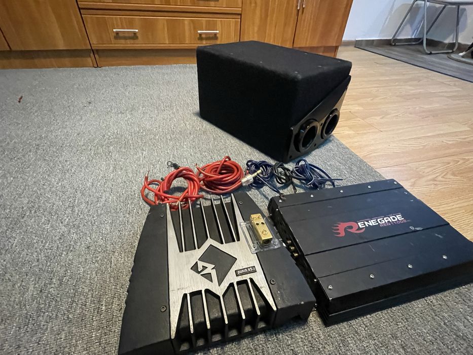 Vand sau schimb cititi descrierea