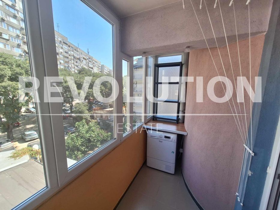 Дава се под наем Тристаен апартамент в Варна, Лятно кино Тракия - 85 кв.м за 650 € - Снимка #12