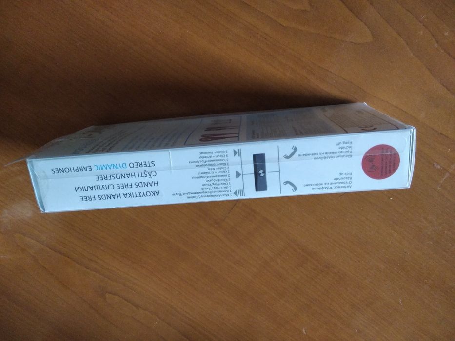 Casti handsfree cu microfon Bacău