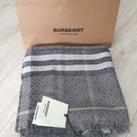 Палантин burberry