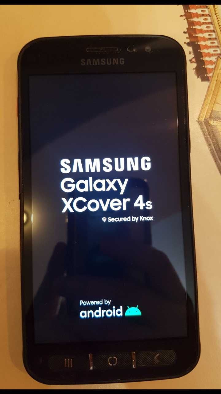 Galaxy Xcover 4 S редкая модель в хорошем состоянии