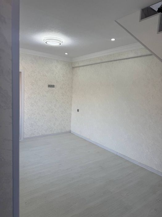 Срочна уй сотилади!!! катеж 4хона