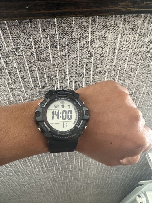 Часы Casio 3502 оригинал.