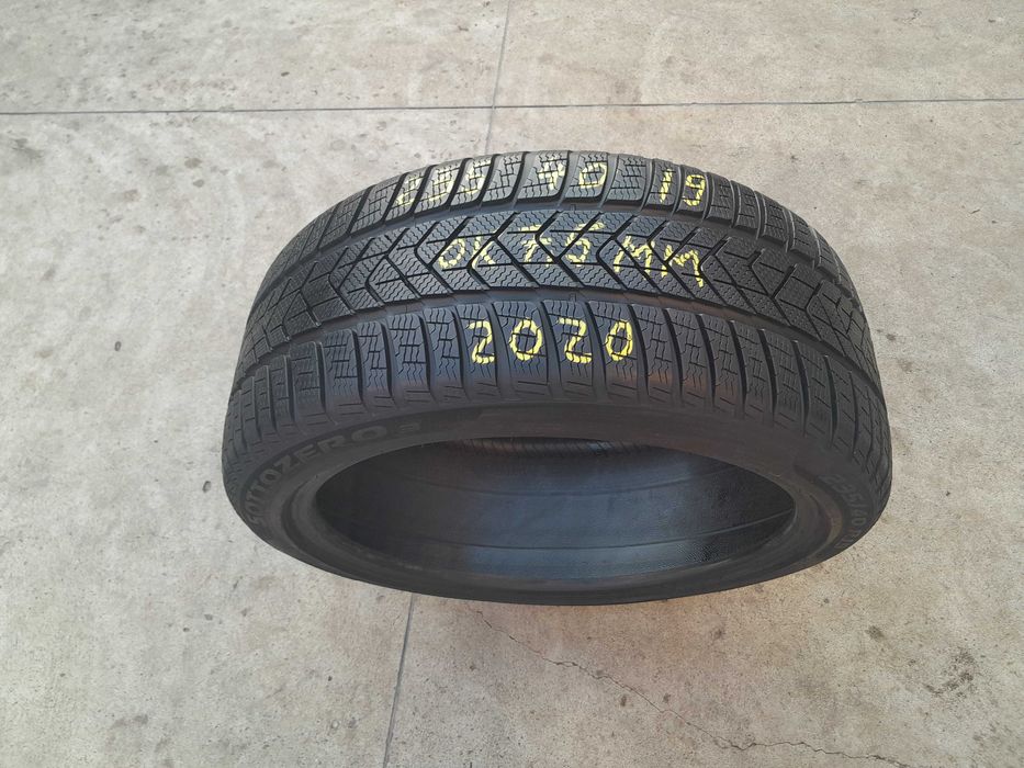 Anvelopa de iarna 235 40 19 pirelli sottozero 3 profil 7,5 mm 2020