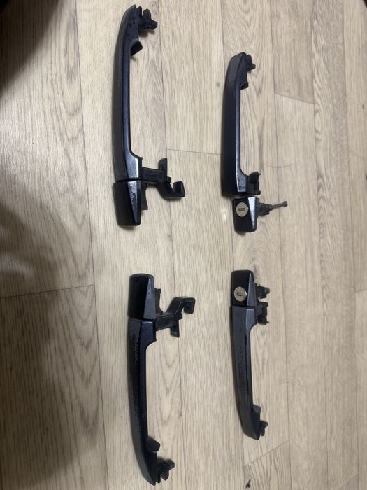 Дверные ручки мерседес 124