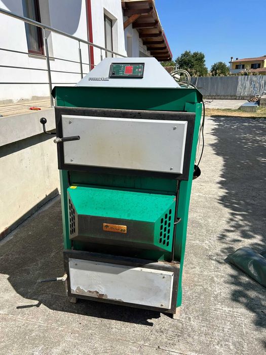 Centala termica pe lemn Romstal