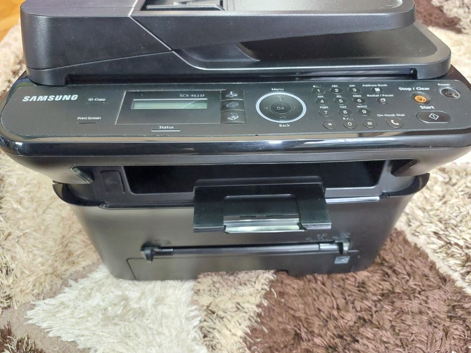 Imprimanta / scaner / fax