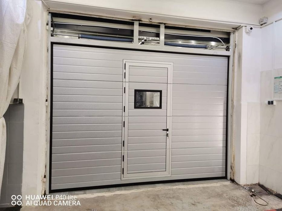 Usa pentru garaj, rulouri exterioare, automatizari porti, bariere