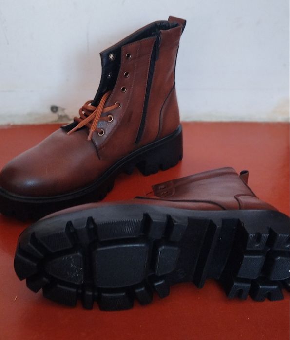 Мужские сапожки кожаные .