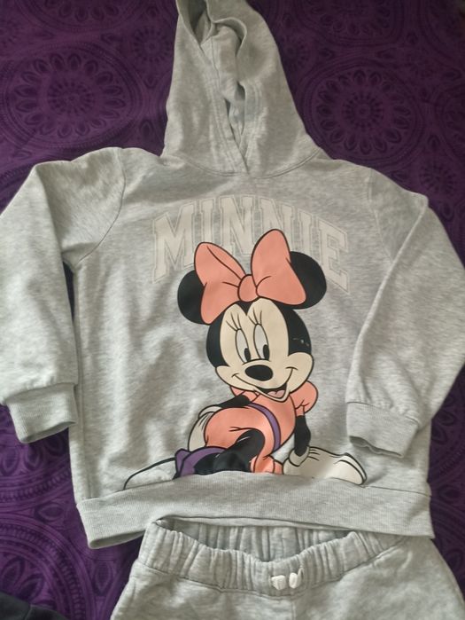 Сет от детски дрехи Мини Маус на HM и Disney