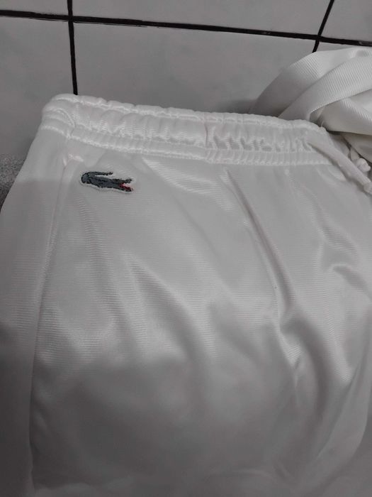 Vand trening lacoste