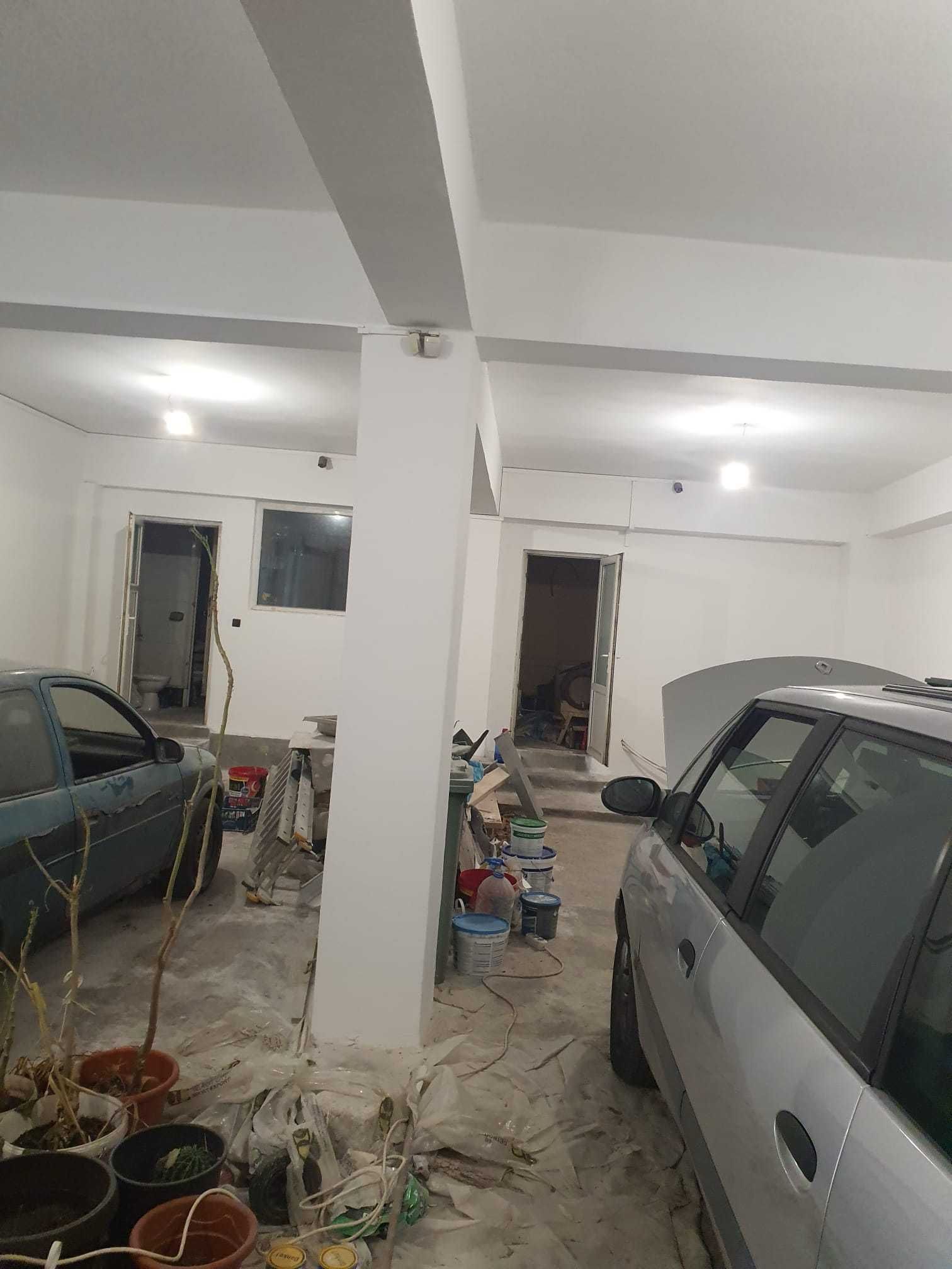 Închiriez spațiu comercial zona centrală