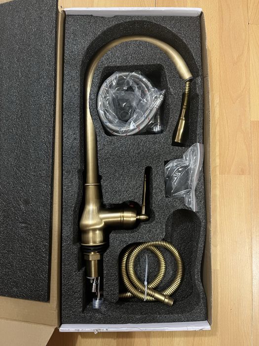 Ретро Смесител с топла и студена вода