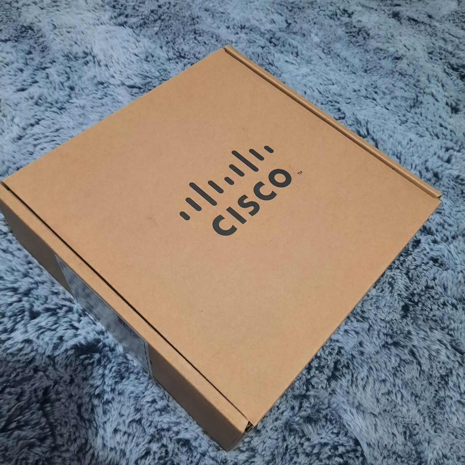 CISCO ACCES POINT CW9164I-E Wi-Fi 6E  sigilat în cutie