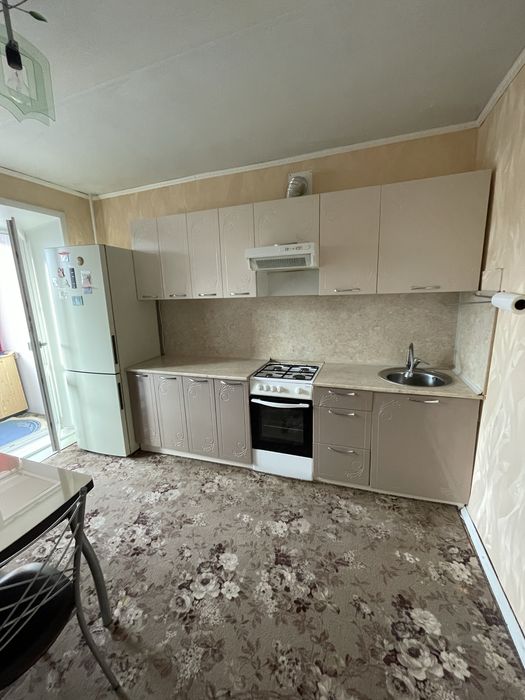 2-комнатная , район 1 поликлинники !