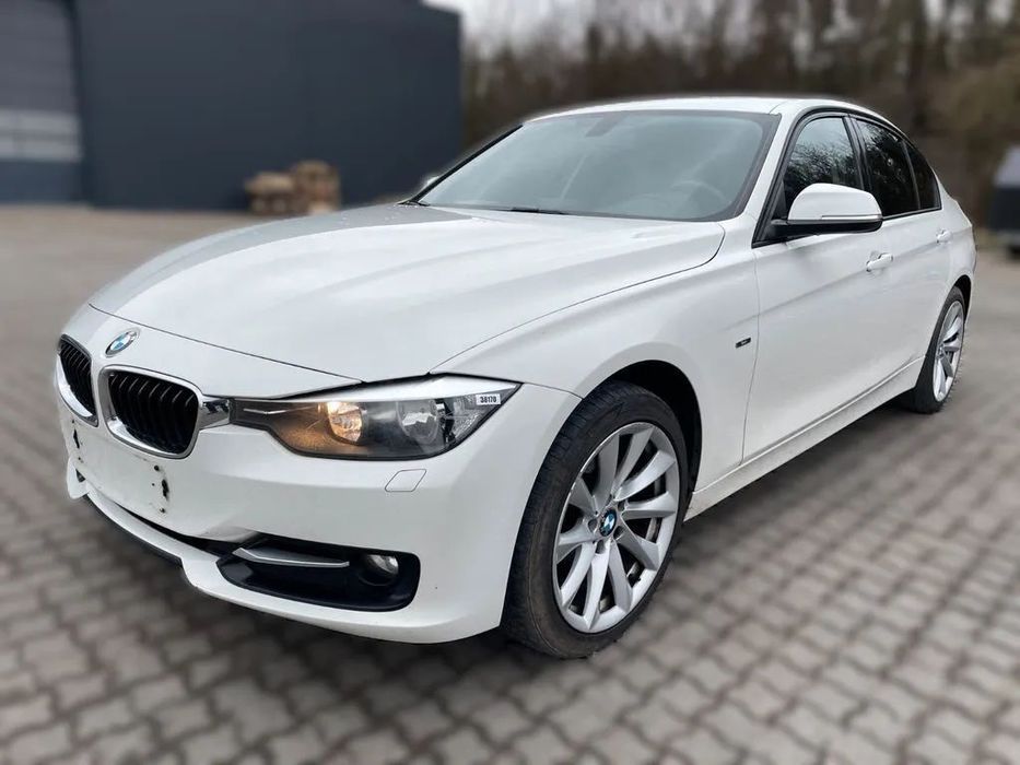 Dezmembrari / Dezmembrez BMW F30