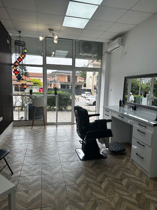 Бръснарско обзавеждане