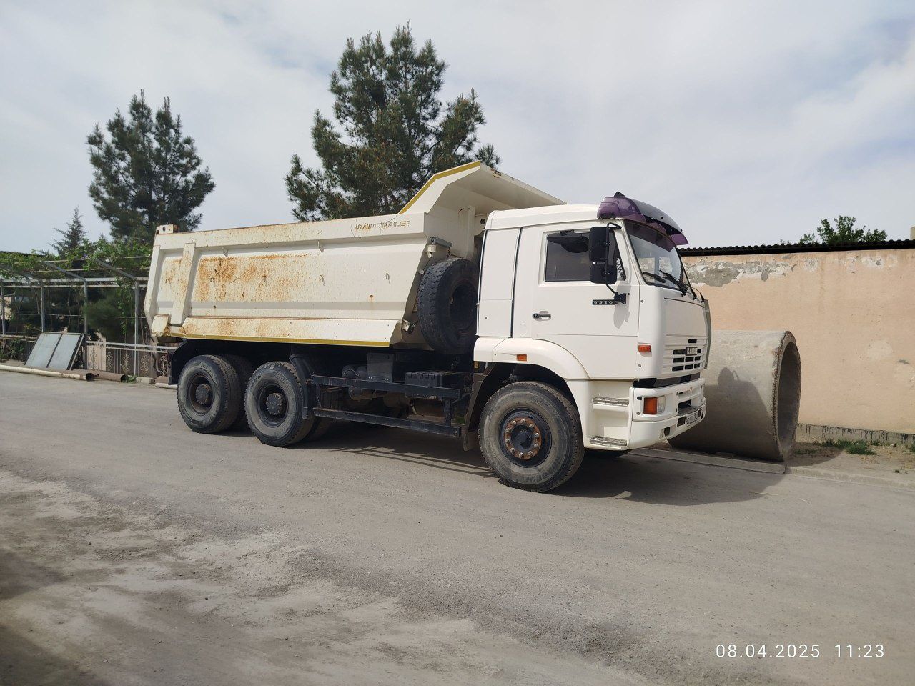 Yevro kamaz sotiladi
