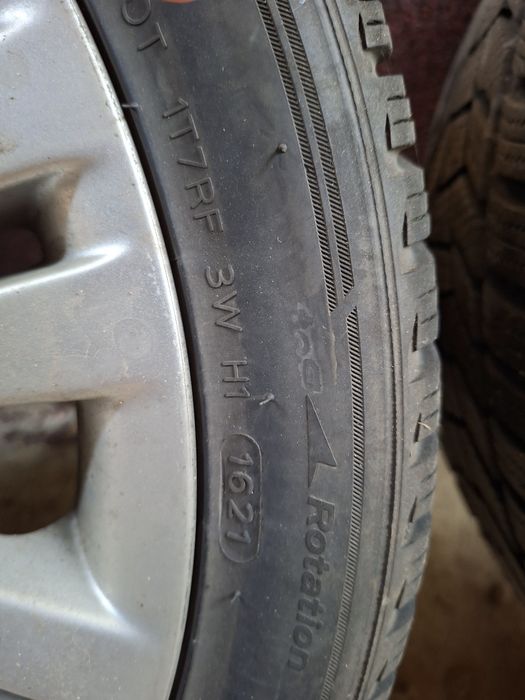 Jante aliaj cu cauciucuri de iarnă 18 Opel insignia