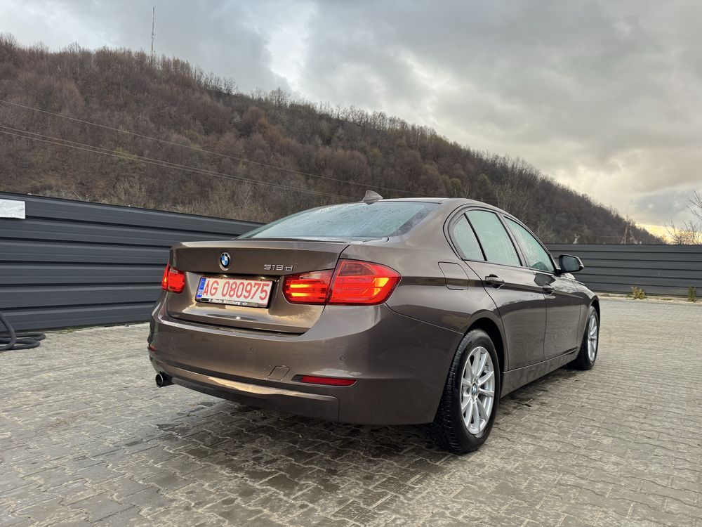 BMW Seria 3 F30 2015