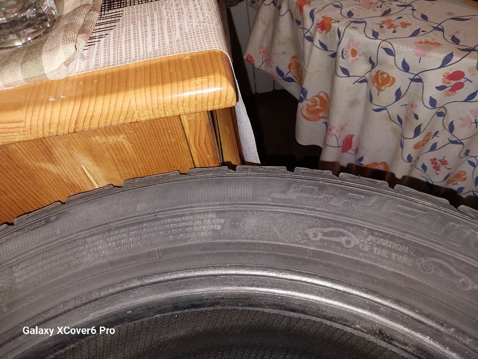 Продавам зимни гуми 225 50 17 дот2019 Premiorri ITALY