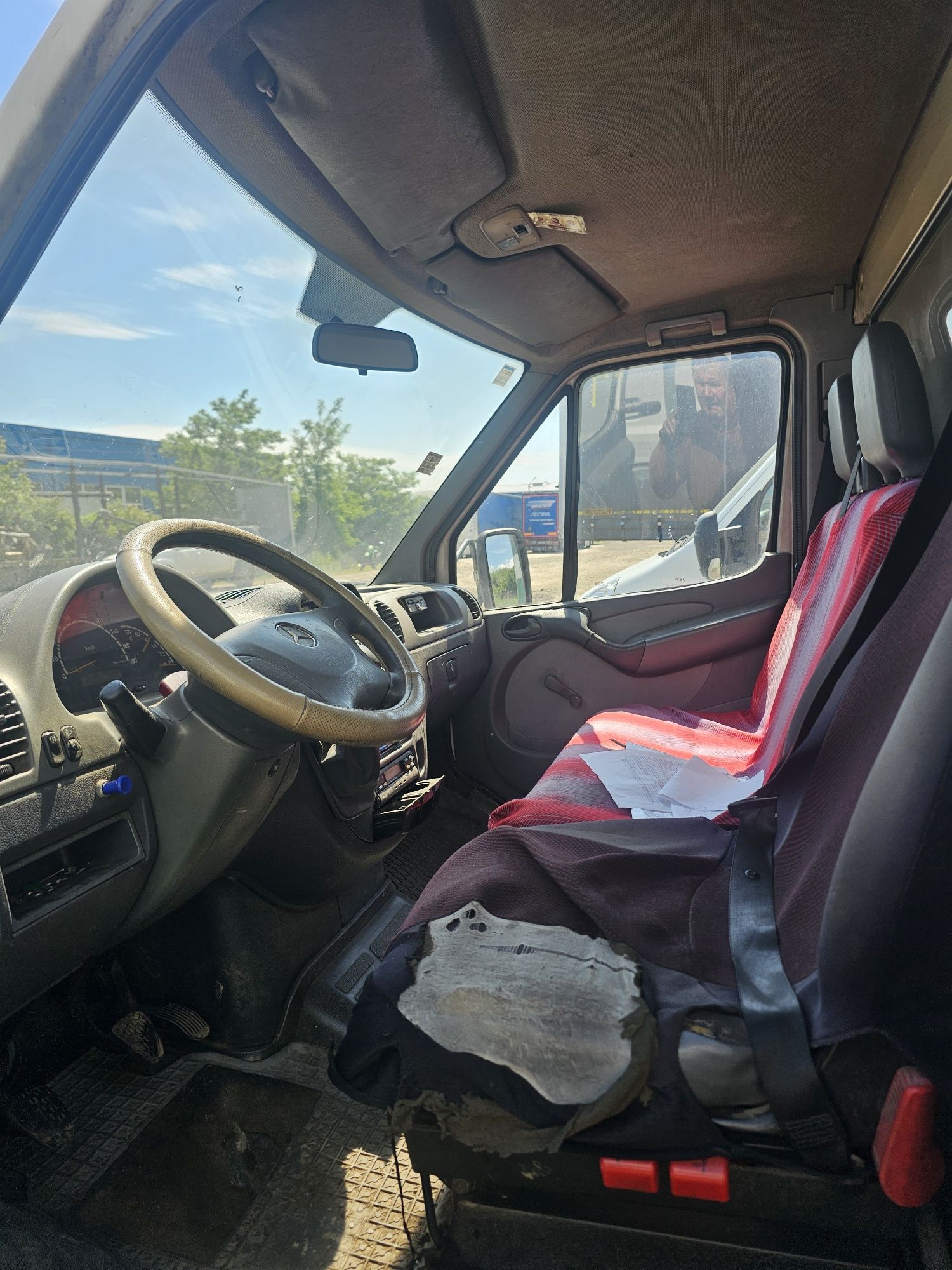 Vând Mercedes axor