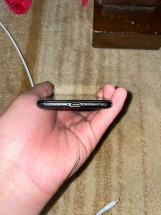 Iphone 7 продается