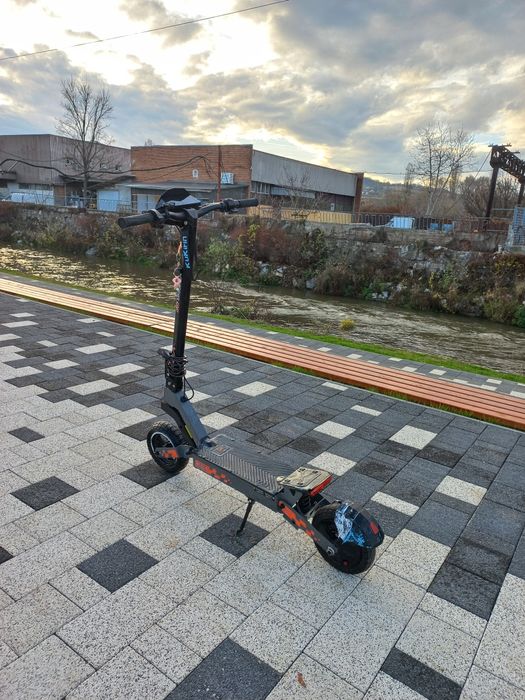 Vând kukirin g2,2024