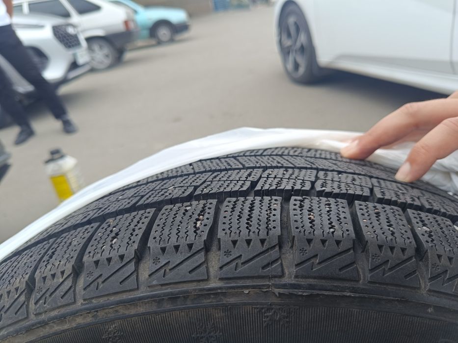 Зимние шины липучка 225/45/17