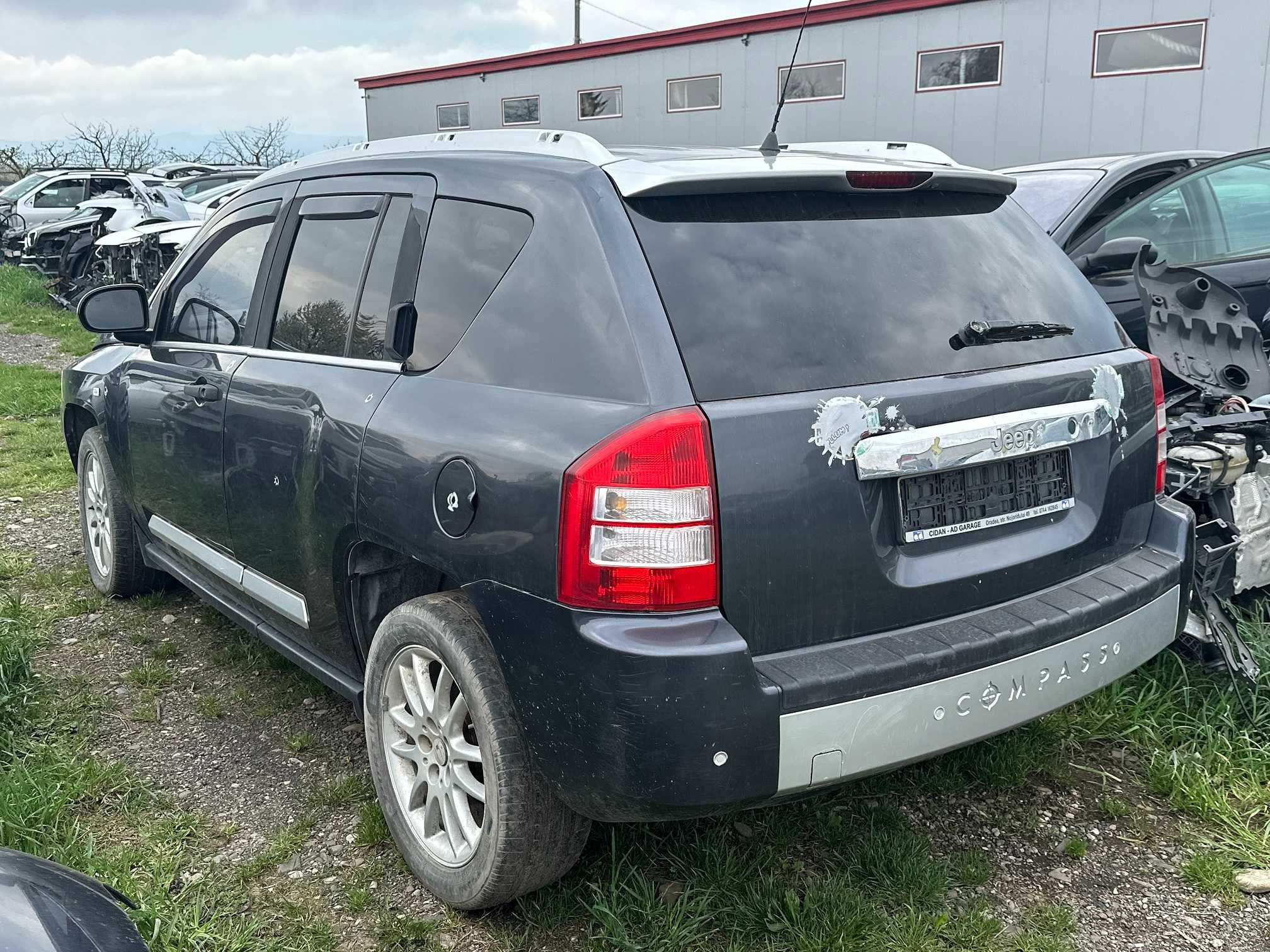 Dezmembrez Jeep Compass 2,0 crdi 2008 4x4 cod motor BYL