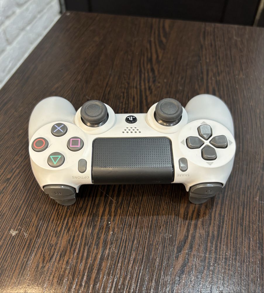Геймпад от Play Station 4