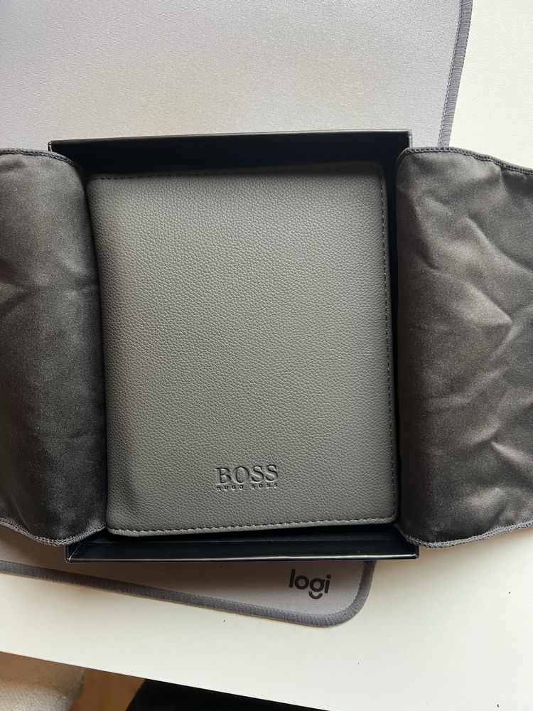 Мъжки портфейл Hugo Boss