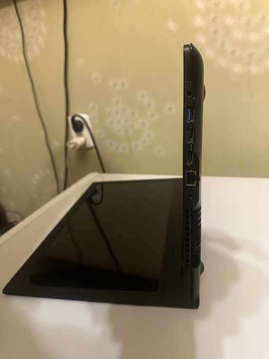 Продается ноутбук