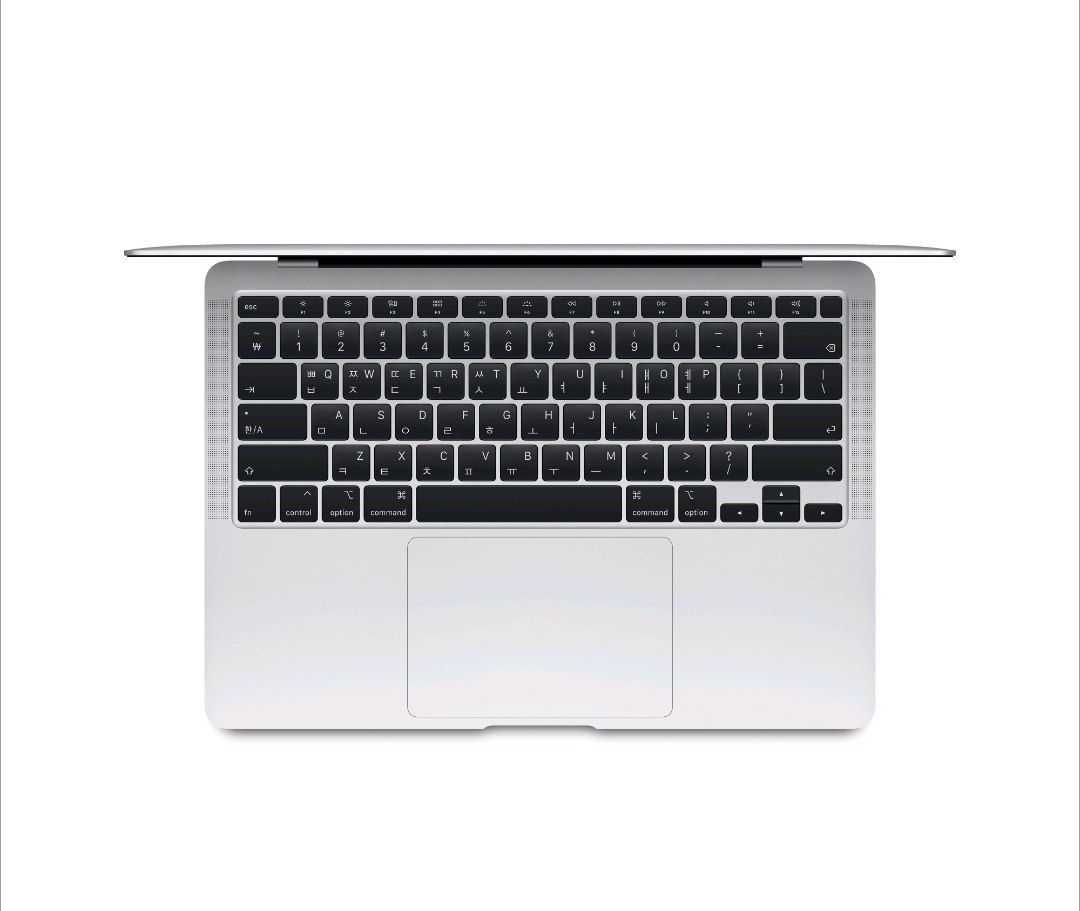 Macbook Air M1 silver 2020 13 dyum sotiladi