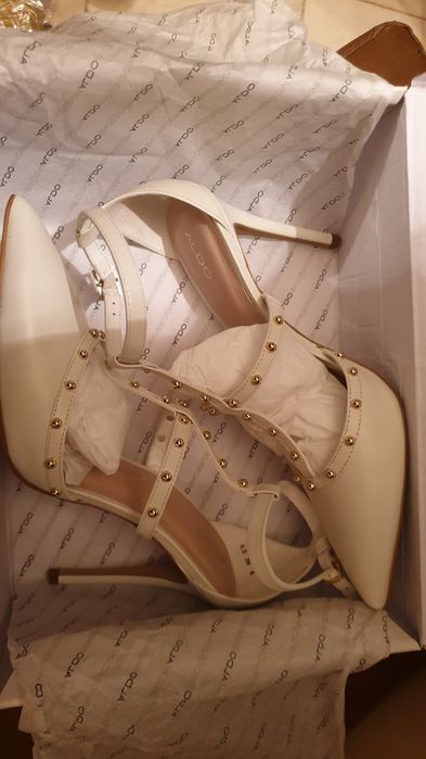 Обувки/сандали ALDO