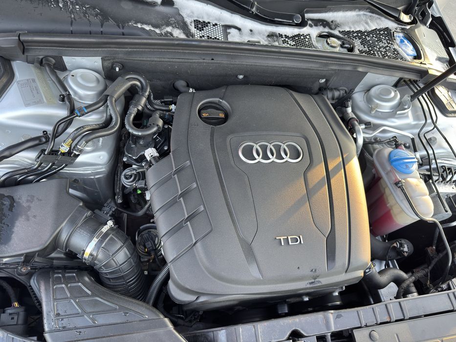 Audi A4 2.0 TDI  • 2013 • Manuală •