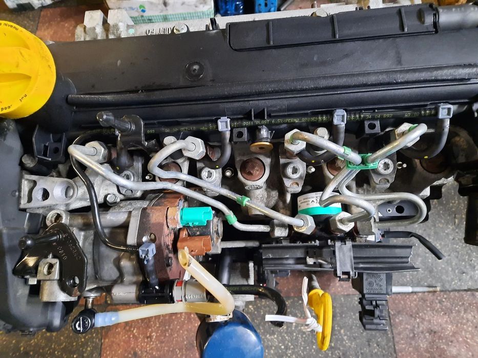 Injector injectoare dacia Logan mcv 1.5dci euro4 delphi dacia sandero