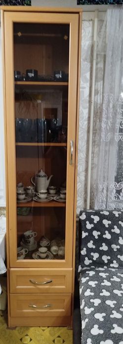 Продам шкаф, в хорошем состоянии.