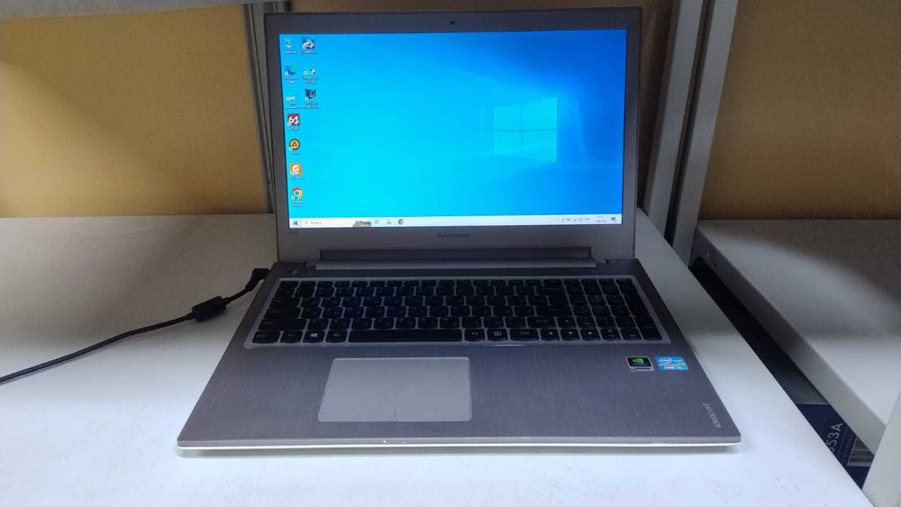ноутбук Lenovo Z500