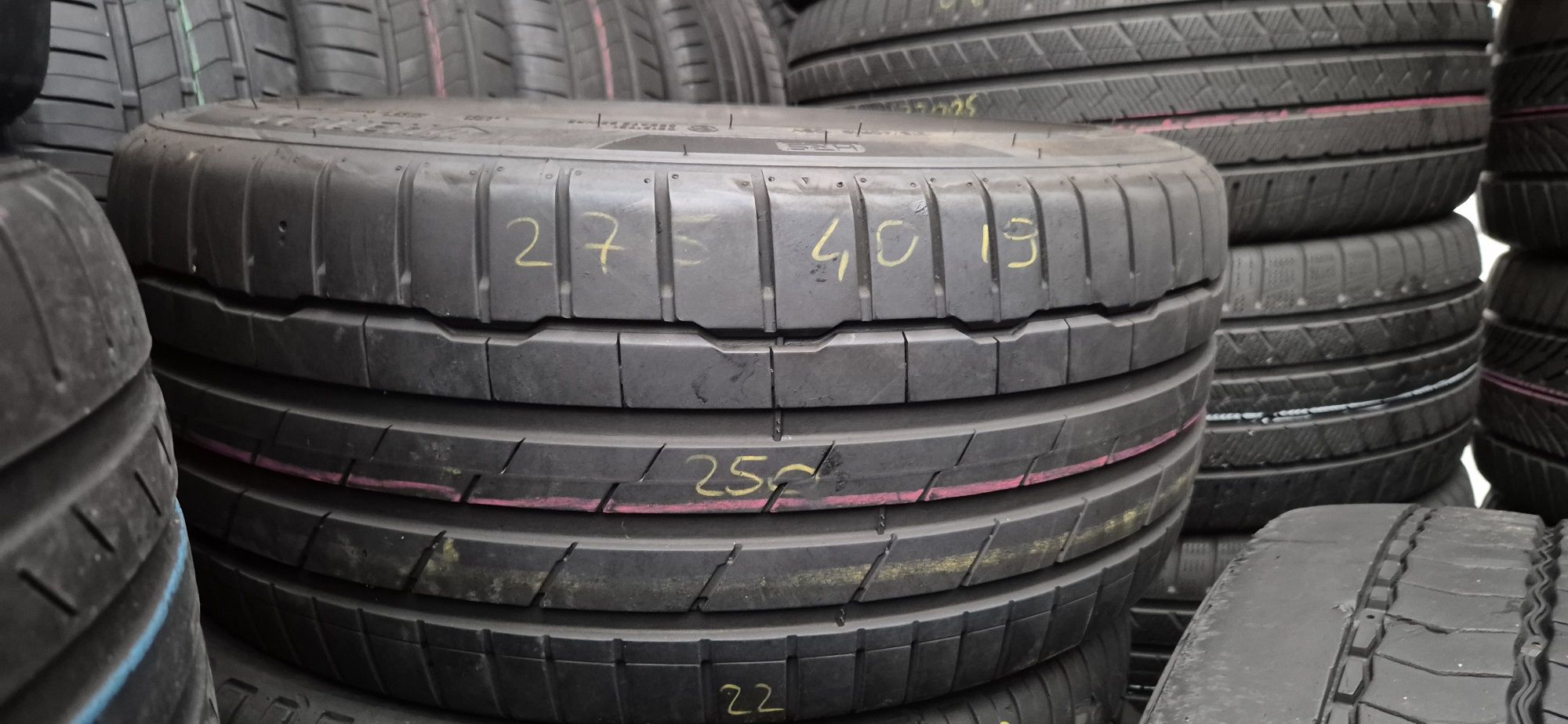 225 40 19, 235 40 19, 255 40 19, 275 40 19, anv fără pereche