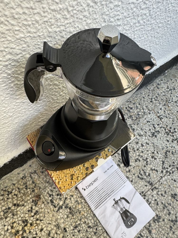 Електрическа Кафеварка Мокапот - Beper BC.040N, 400W, Кафемашина!