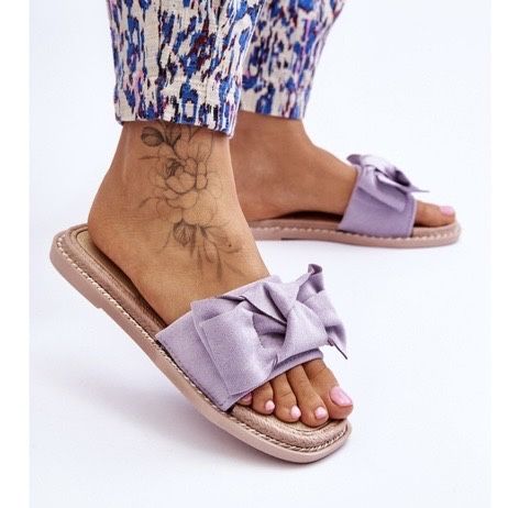 Чисто нови чехлички.