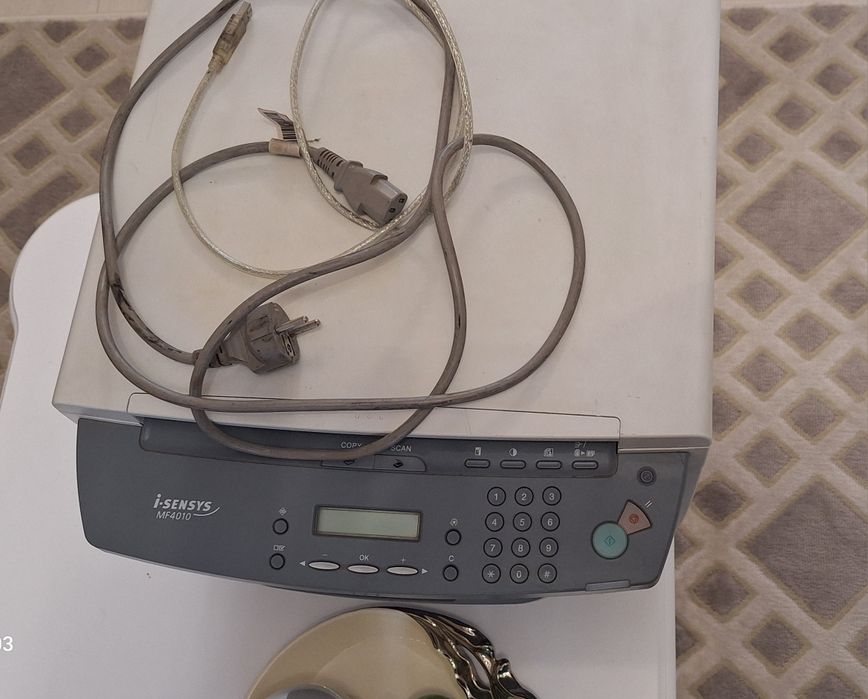 Imprimantă Canon MF4010 + cartuș nou – stare excelentă