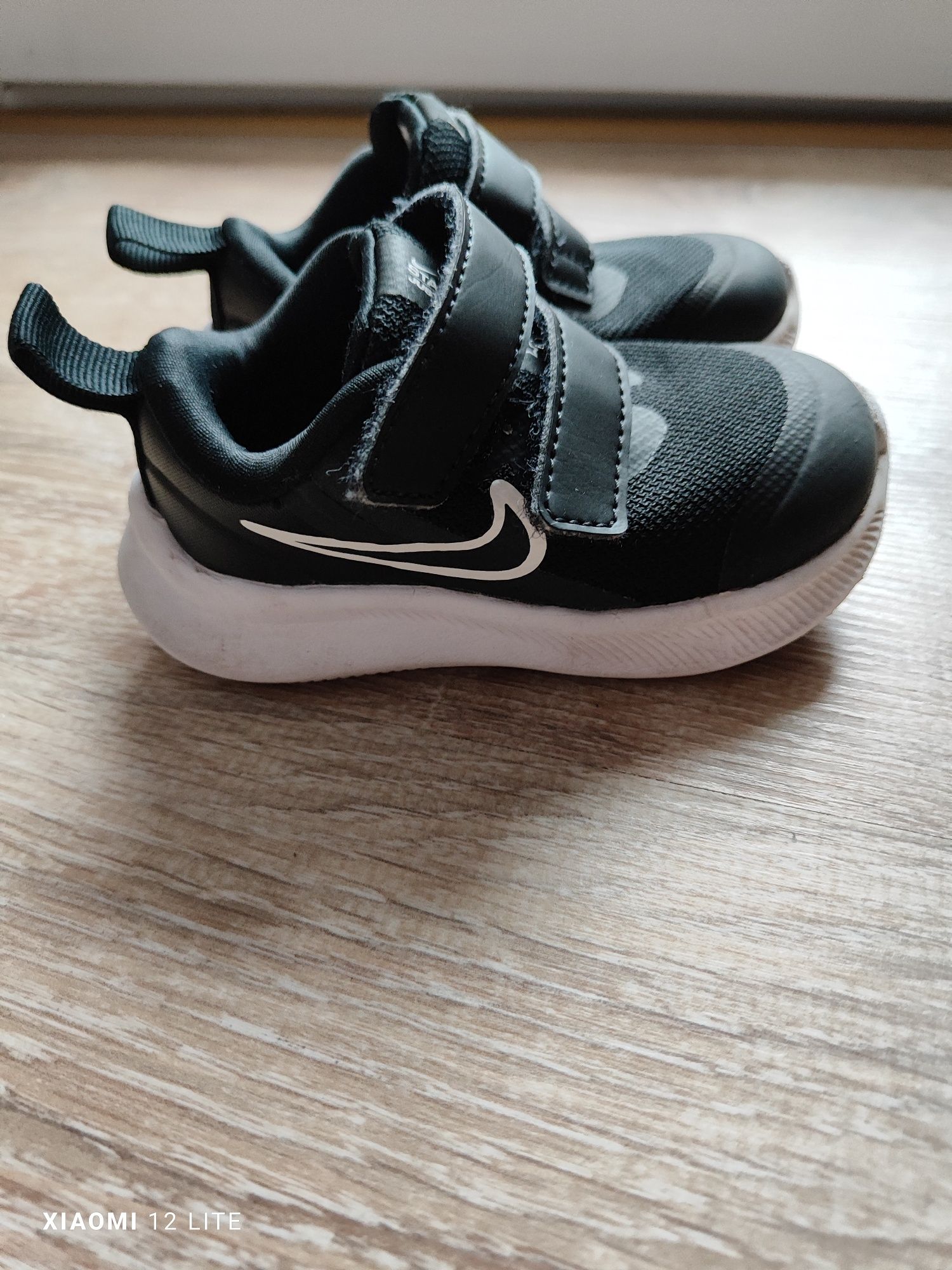Детски маратонки Nike
 4 маратонки nike