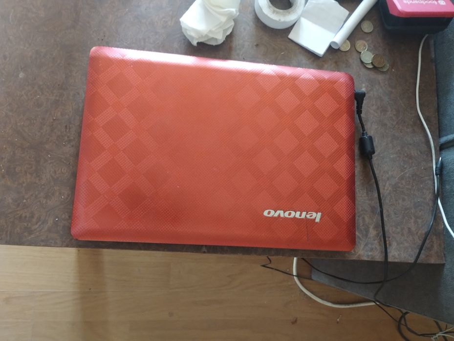 Лаптоп Lenovo U350